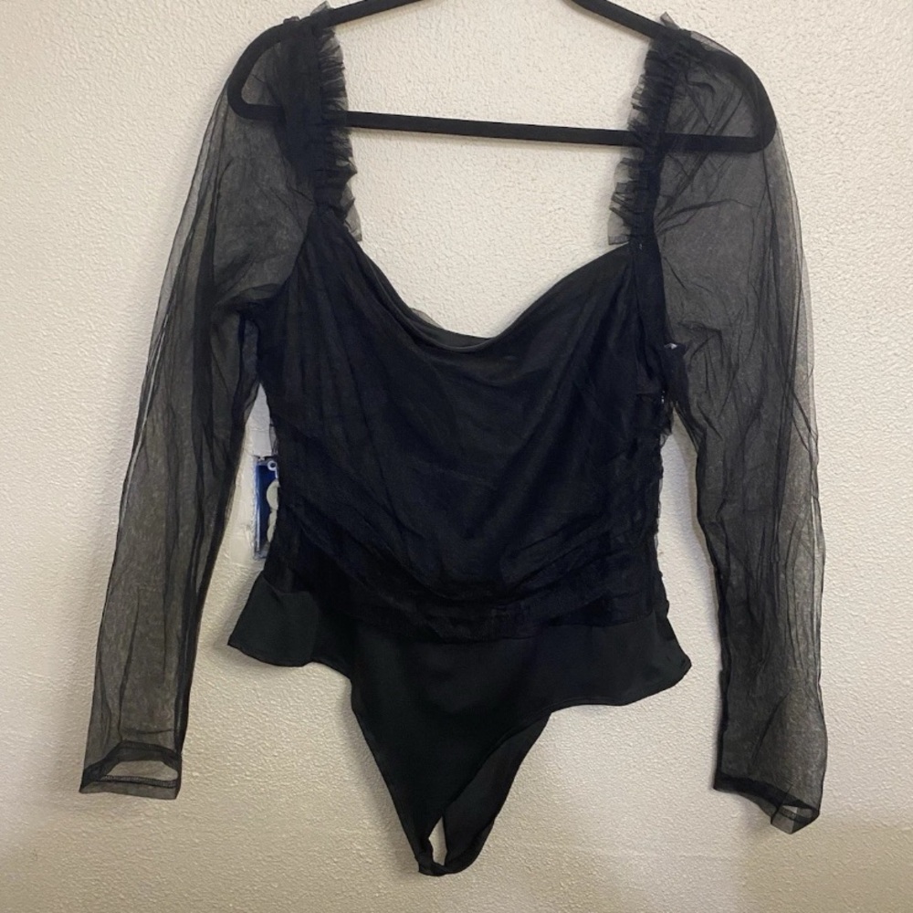Lulus Black Mesh Long Sleeve Bodysuit Sheer Top Size XL NWT